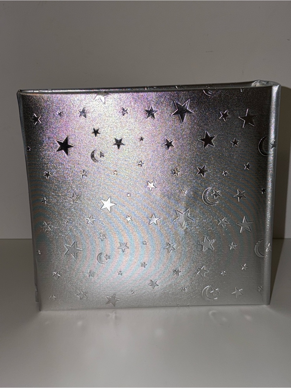 Silver Star-Embossed Picture Frame Album 200 6” x 4” photos - Picture 6 of 7